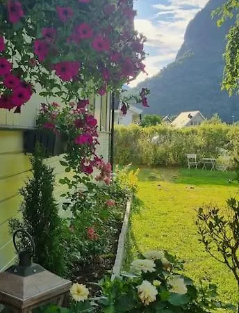 I Lærdal